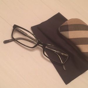🖤 BURBERRY black frame reading glasses 🖤